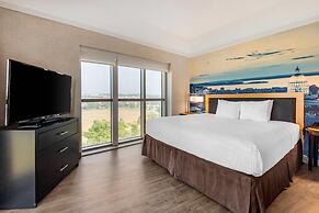 Cambria Hotel Madison East