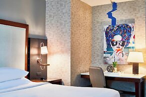 Renaissance Atlanta Midtown Hotel