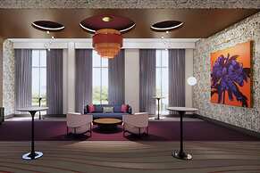 Renaissance Atlanta Midtown Hotel