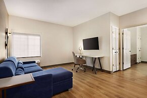 La Quinta Inn & Suites by Wyndham Port Arthur