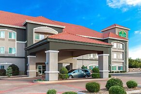 La Quinta Inn & Suites by Wyndham Tucumcari