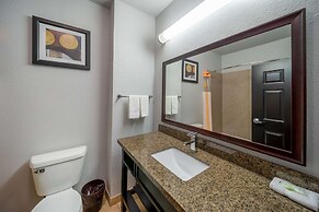 La Quinta Inn & Suites by Wyndham Mt. Pleasant