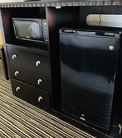 La Quinta Inn & Suites by Wyndham Mt. Pleasant