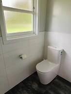 Cleveland Thermal Motel