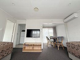 Cleveland Thermal Motel