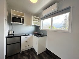 Cleveland Thermal Motel