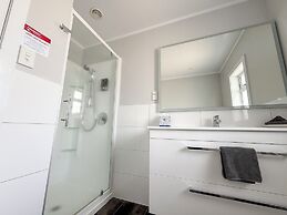 Cleveland Thermal Motel