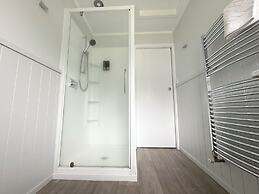 Cleveland Thermal Motel