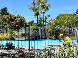 Cleveland Thermal Motel