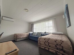 Cleveland Thermal Motel