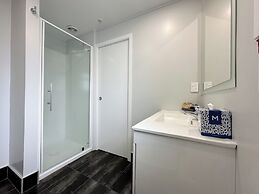 Cleveland Thermal Motel