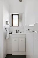 Cobblestone Court Motel – Wenzel Motels