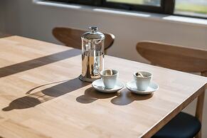 Cobblestone Court Motel – Wenzel Motels