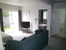 Anchorage Motel Apartments