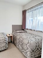 Anchorage Motel Apartments