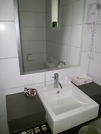 Anchorage Motel Apartments