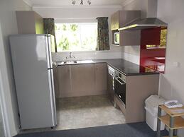 Anchorage Motel Apartments