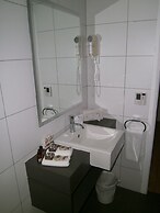 Anchorage Motel Apartments