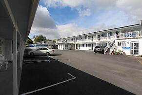 Boundary Court Motor Inn