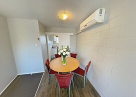 Boundary Court Motor Inn