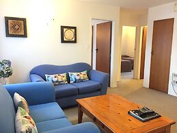 Boundary Court Motor Inn