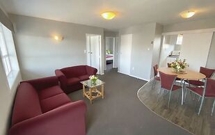 Boundary Court Motor Inn