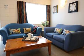 Boundary Court Motor Inn