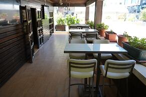 Hisham Hotel Amman