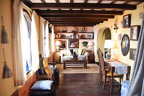 The Gallery Inn