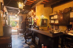The Gallery Inn