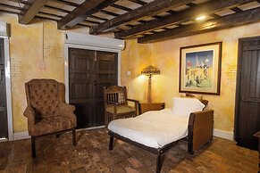 The Gallery Inn