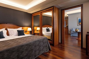 Hotel More