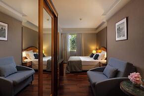 Hotel More