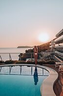 Hotel More