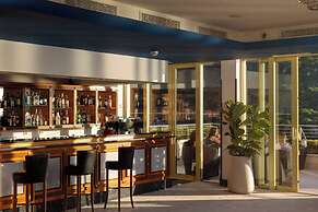 Hotel More