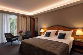 Hotel More
