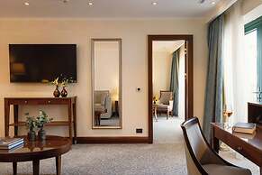 Hotel More