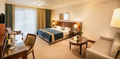 Hotel More