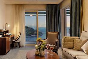 Hotel More