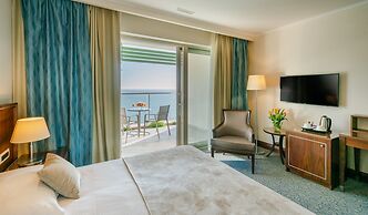 Hotel More
