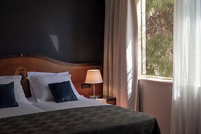Hotel More