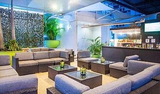 Santorini Hotel & Resort