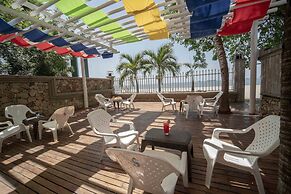 Santorini Hotel & Resort