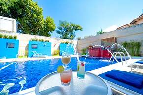 Santorini Hotel & Resort