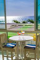 Santorini Hotel & Resort