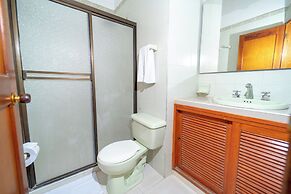 Hotel Santorini Express y Cabañas