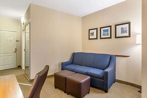 Comfort Suites South Point - Huntington