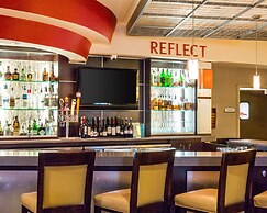 Cambria Hotel Traverse City