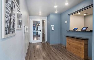 Extended Stay America Select Suites - Austin - Northwest