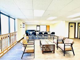 Days Inn by Wyndham Grande Prairie